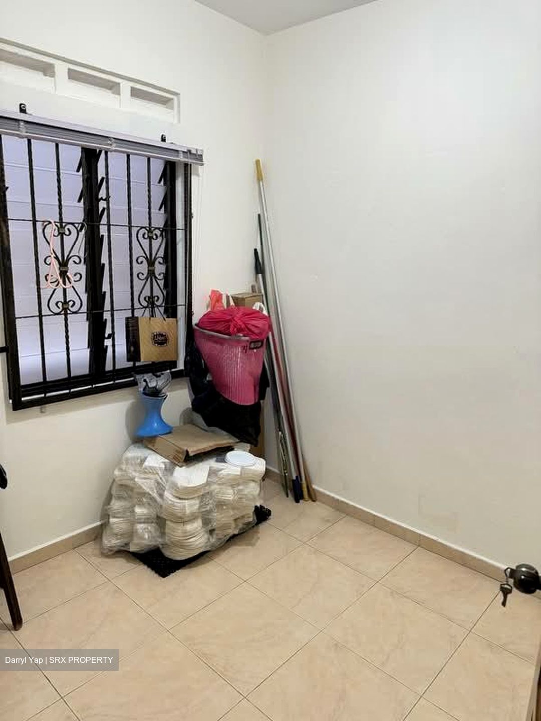 Thomson Garden Estate (D20), Semi-Detached #580232791